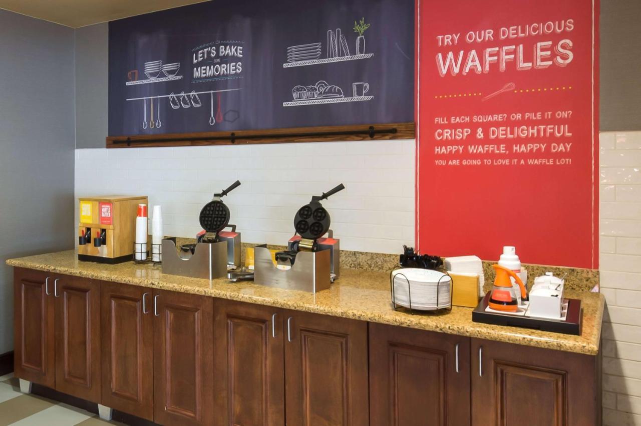 Hampton Inn Nanuet Extérieur photo
