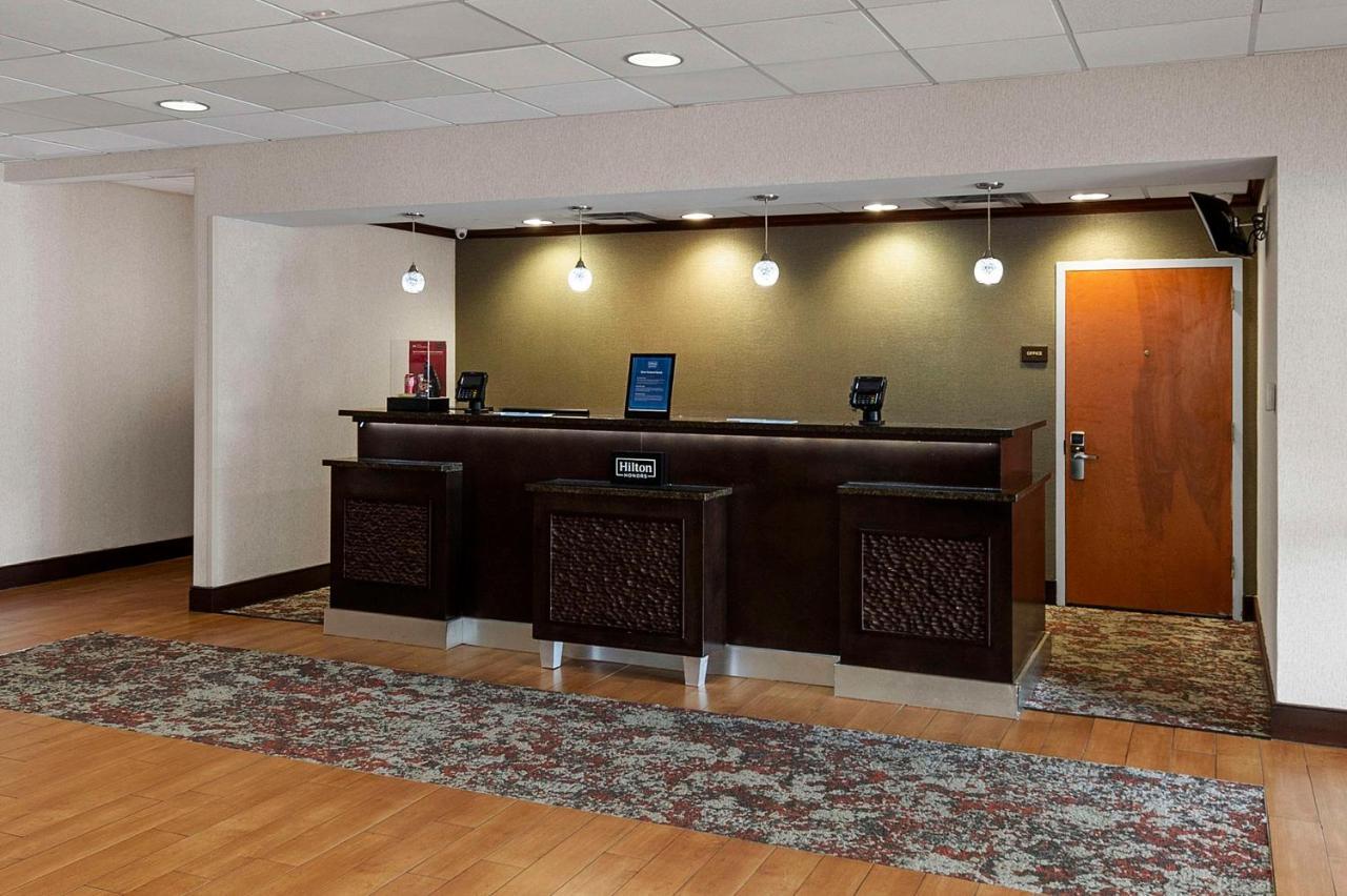 Hampton Inn Nanuet Extérieur photo